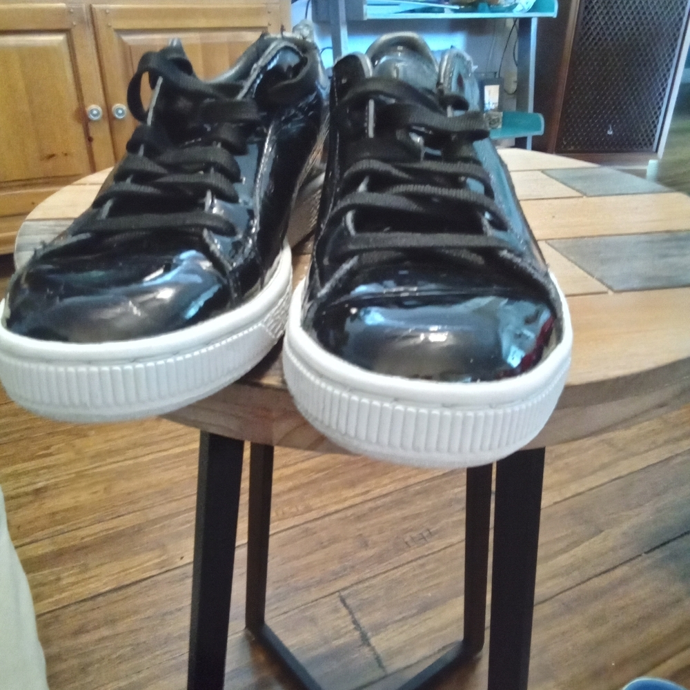 Puma Black Athletic Shoes - Picture 10 of 16